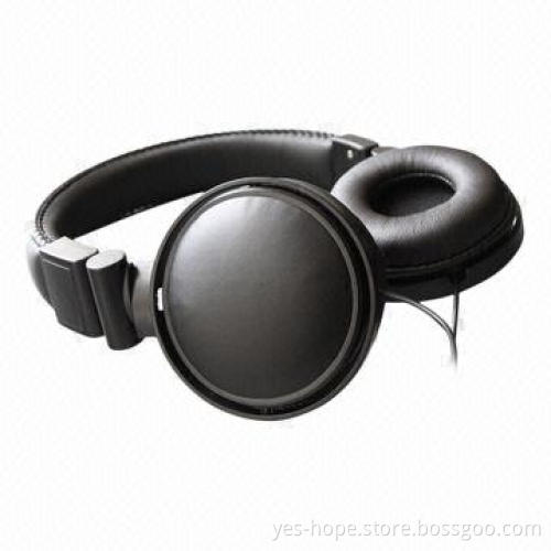 Customized Noise-cancelling Headsets with 32Ω Impedance